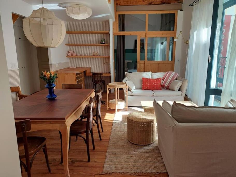 Magnifique Appartement Le Nid Des Thermes Bagnères-de-Bigorre Exterior foto